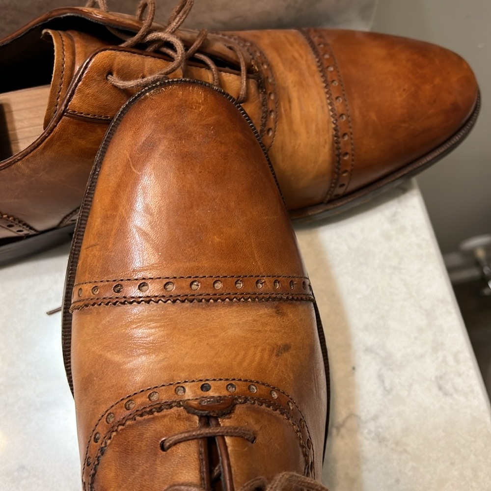 Men’s Cole Haan exquisite oxford dress shoes size 12. - Picture 4 of 10